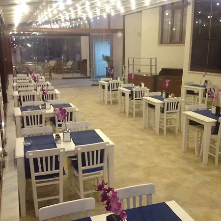 Otel Mood 3*