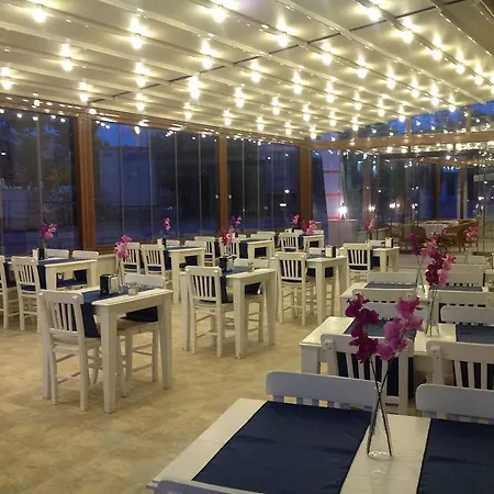Otel Mood 3*
