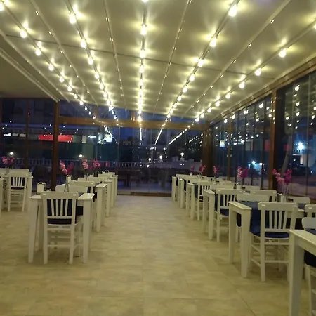 ホテル Mood Altınkum