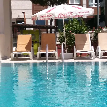 ホテル Mood Altınkum